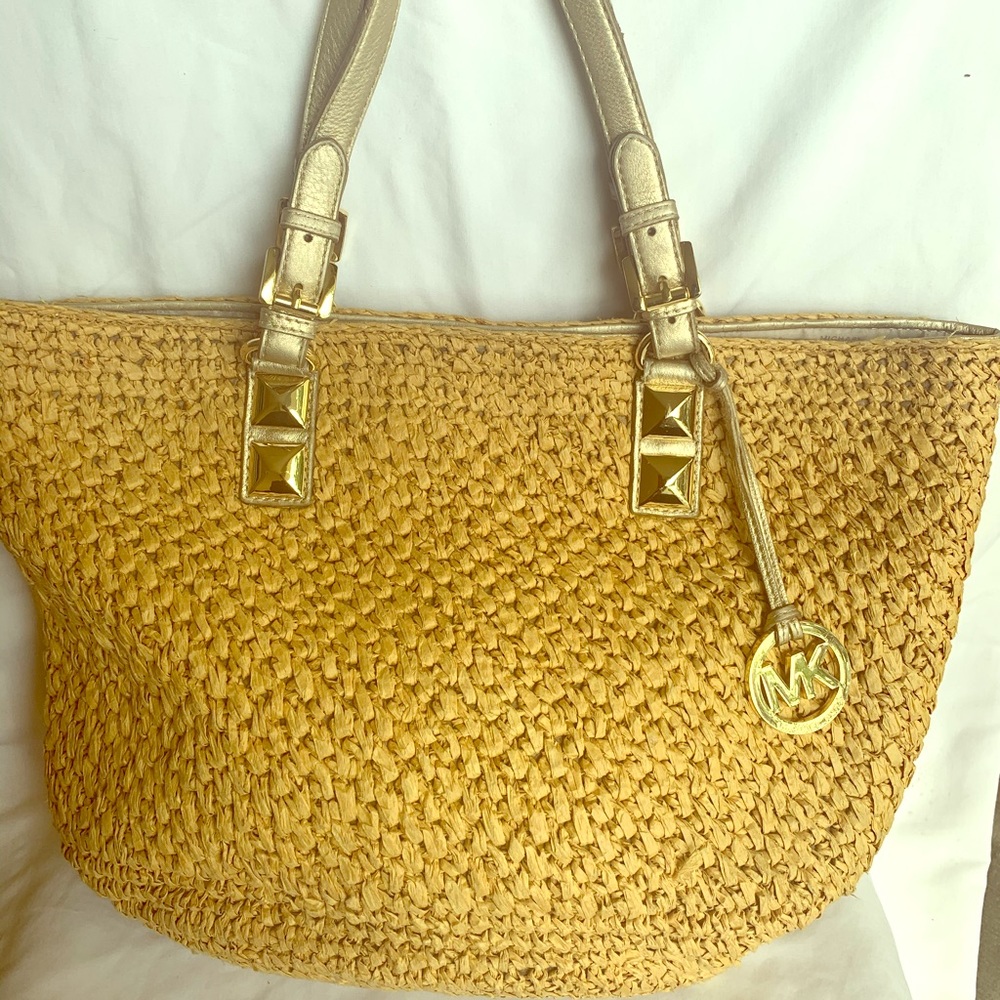 Michael Kors Straw w/ Gold Bag/Tote